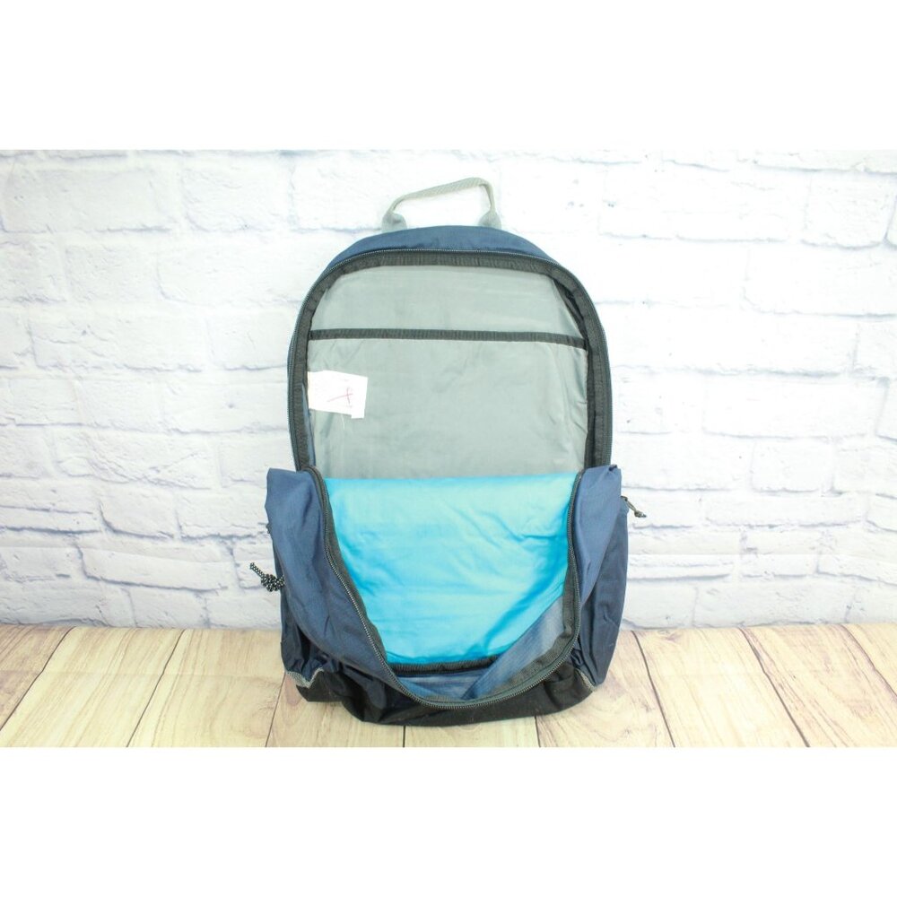 LL Bean Big Kids Comfort Carry Laptop Pack 30L School Backpack Classic Navy - Picture 9 of 10